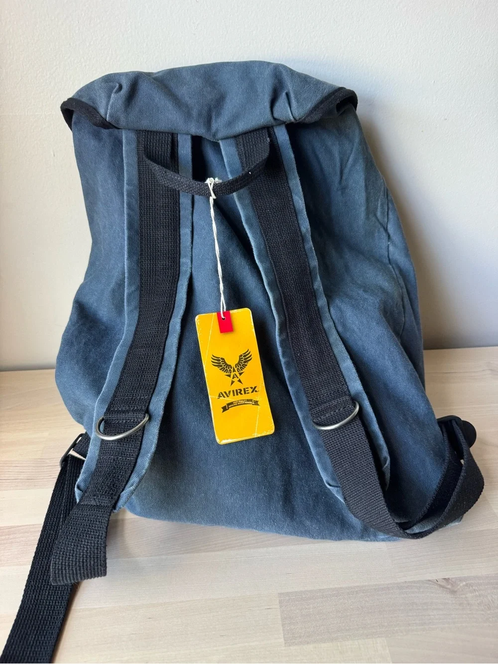 AVIREX USA AUTHENTIC MILITARY SURPLUS BACKPACK